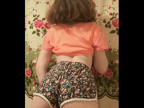 ❤️ ʻO ka pēpē ʻōpio uʻi e wehe ana i kona mau pōkole ma ka pahupaʻikiʻi ️ Sluts ma haw.xxx-wow-net.ru ❌️❤